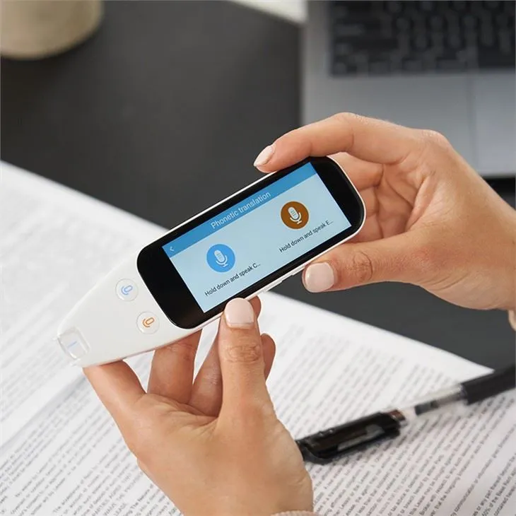 Pametni govorni prevoditelj za trenutni jezik